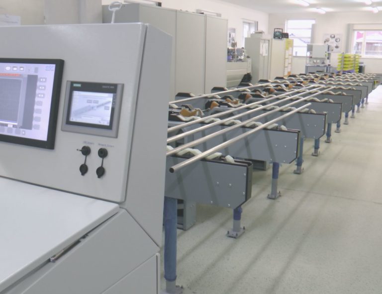 xr:d:DAFF9c85p1E:48,j:48244549574,t:23053019